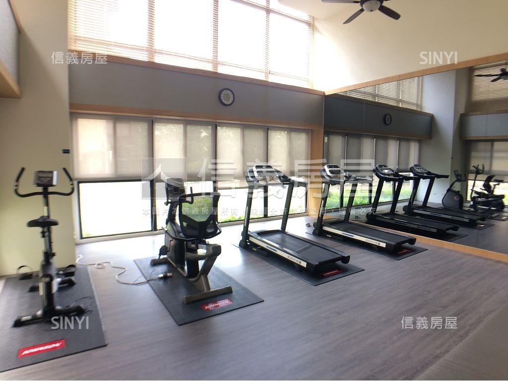 近立人高中一層兩戶美三房房屋室內格局與周邊環境