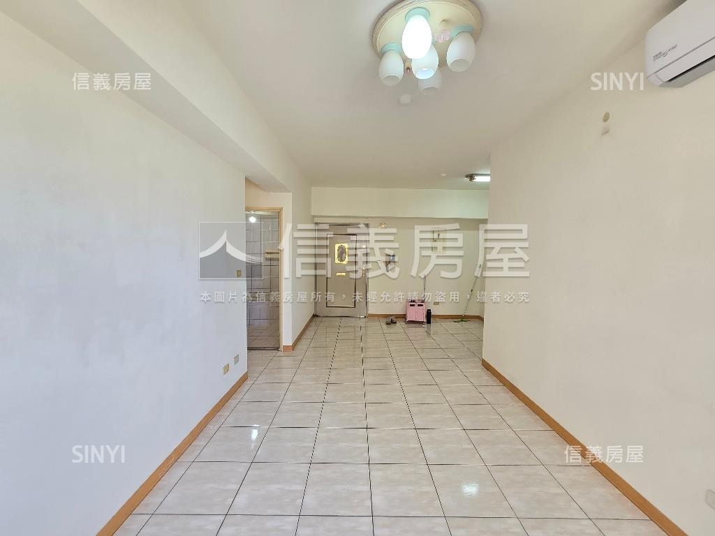 電梯三房採光格局佳房屋室內格局與周邊環境