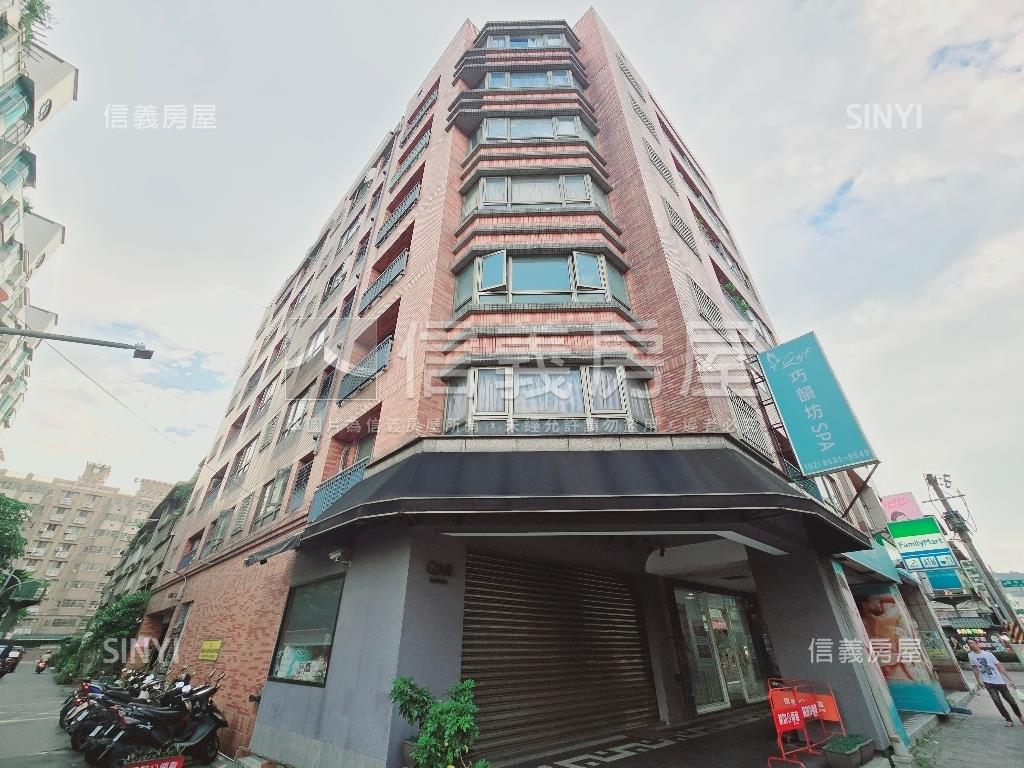電梯三房採光格局佳房屋室內格局與周邊環境
