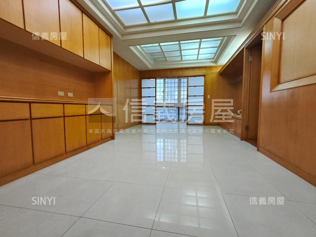 新生北路近捷運電梯兩房房屋室內格局與周邊環境