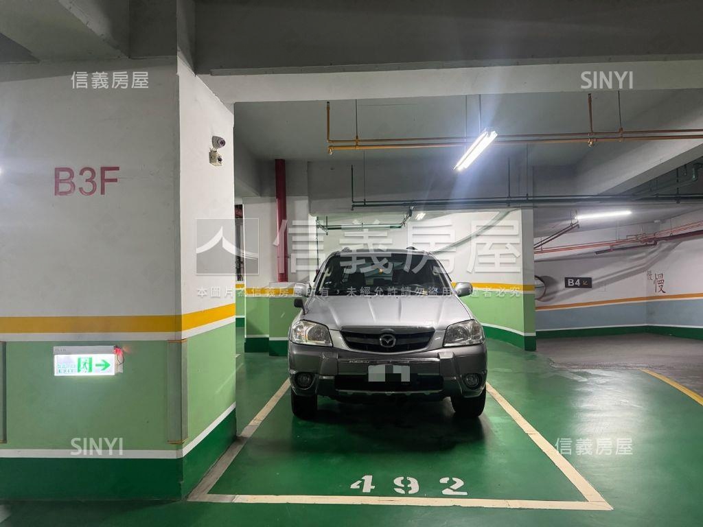 信義線上交通便捷房屋室內格局與周邊環境