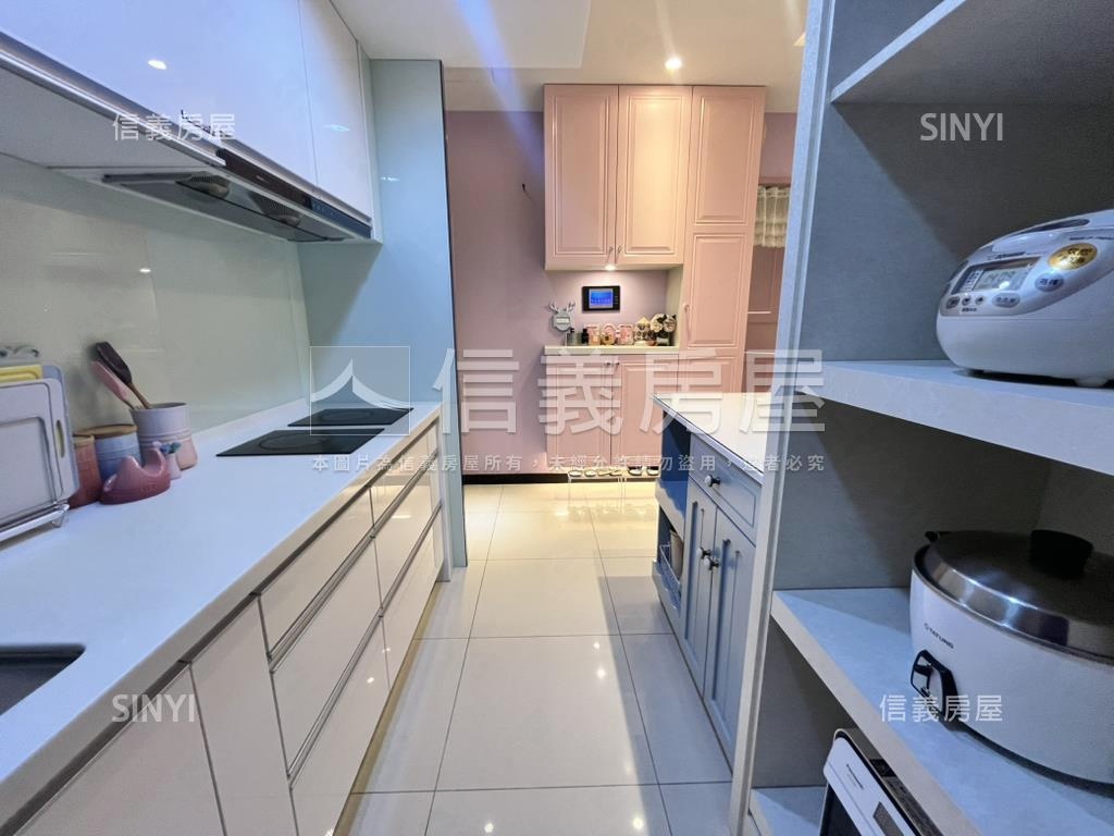 璟都柏悅精美兩房車位房屋室內格局與周邊環境