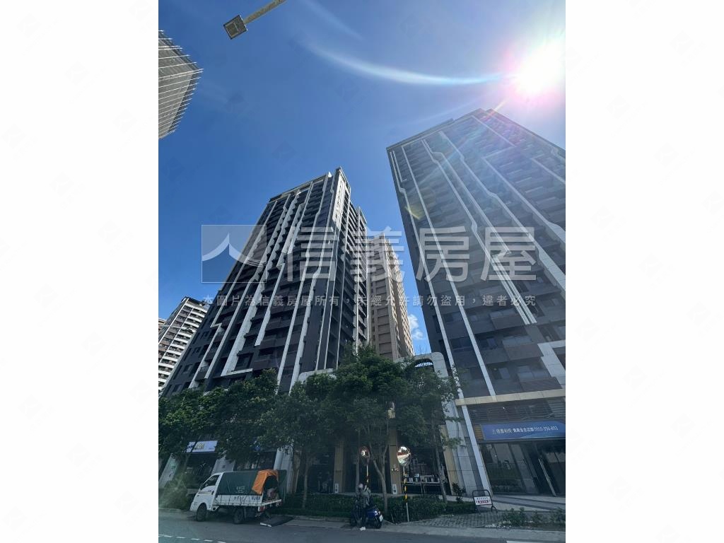 璟都柏悅精美兩房車位房屋室內格局與周邊環境