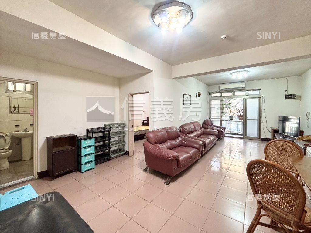 自強黃金三樓前後陽台美寓房屋室內格局與周邊環境