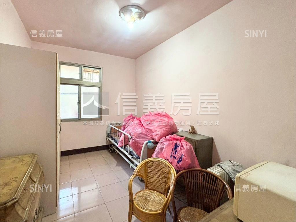 自強黃金三樓前後陽台美寓房屋室內格局與周邊環境