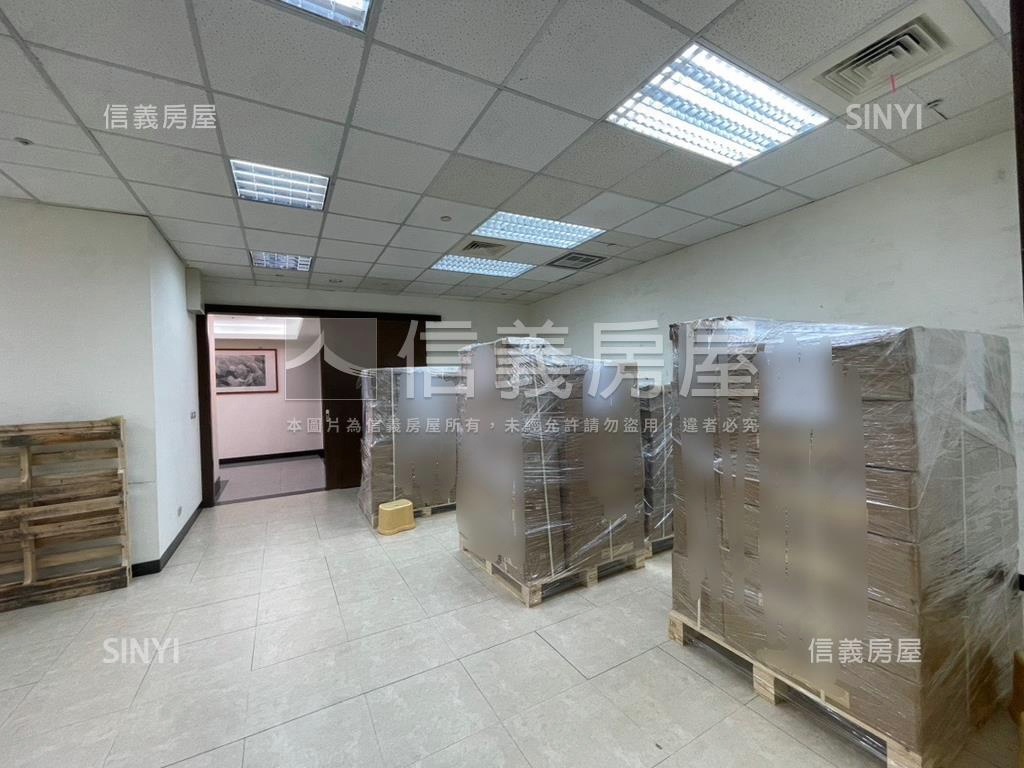 遠東世界中心房屋室內格局與周邊環境