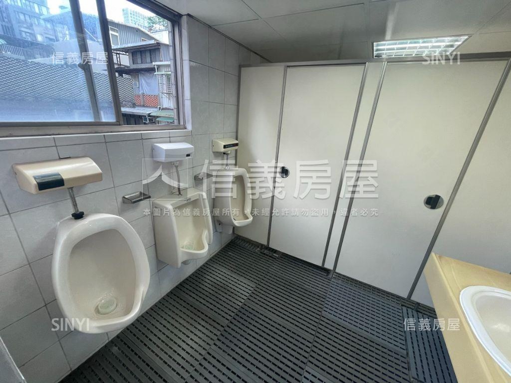 信義鋼骨整層純辦房屋室內格局與周邊環境