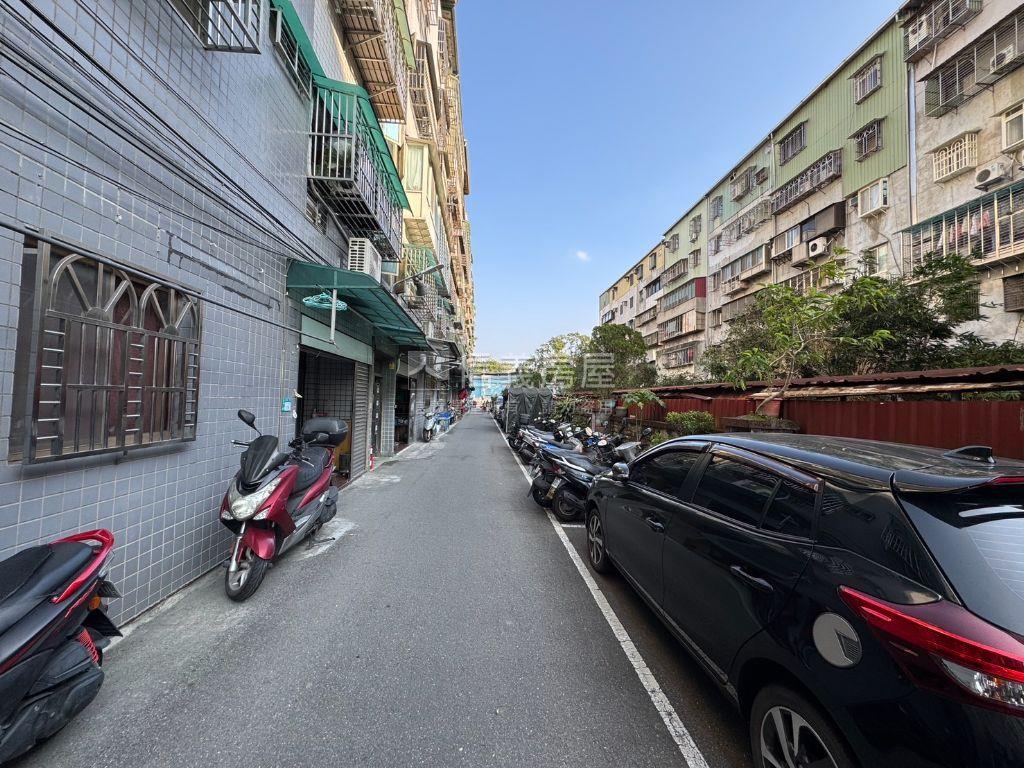 獨家近浮洲車站美一樓房屋室內格局與周邊環境