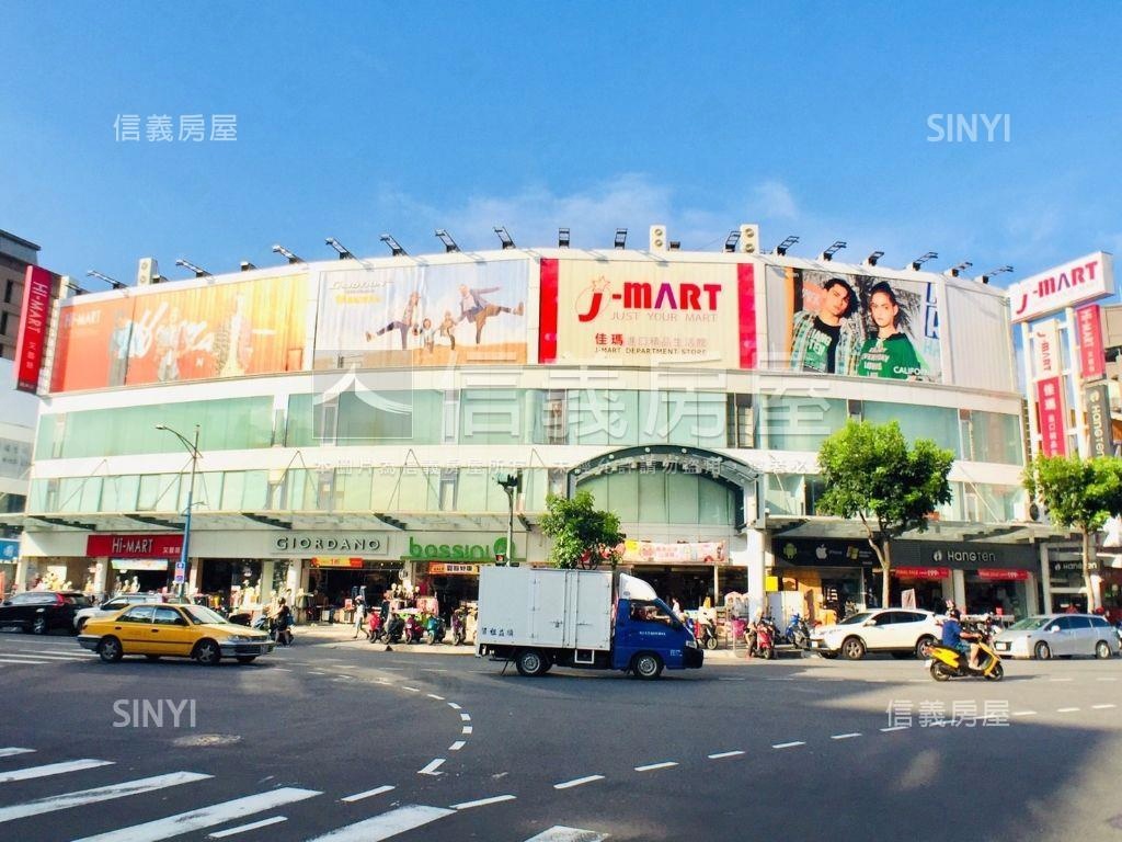 專任臻愛高樓景觀三房車位房屋室內格局與周邊環境