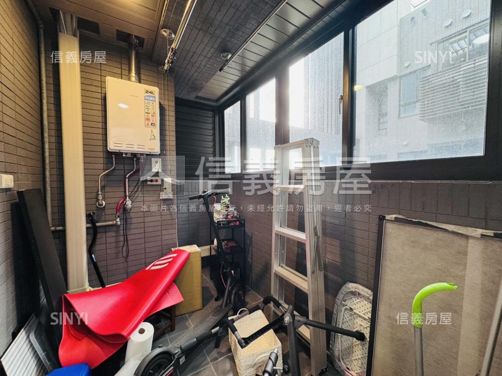 ⛧華固天圓美妝兩房雙車位房屋室內格局與周邊環境