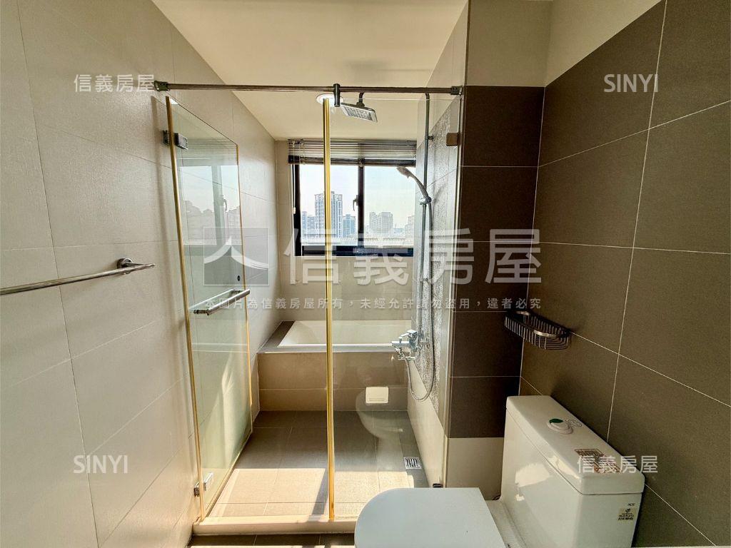 近都會公園捷運三房車位房屋室內格局與周邊環境