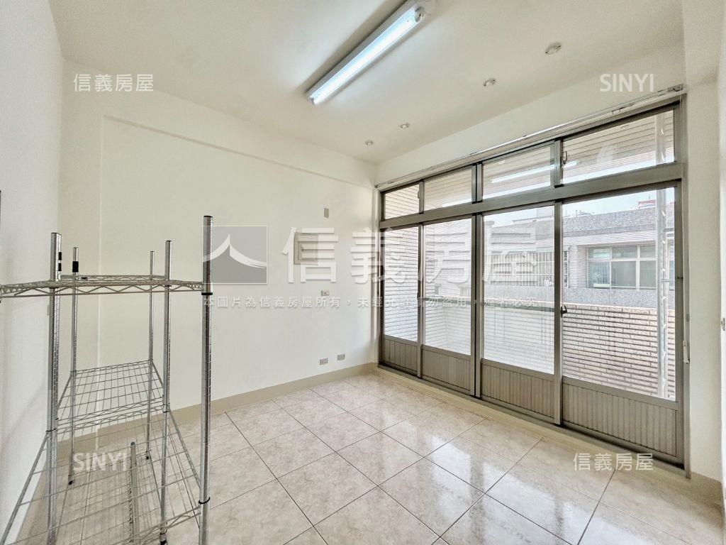 ㊝湳雅商圈近百坪大透天房屋室內格局與周邊環境