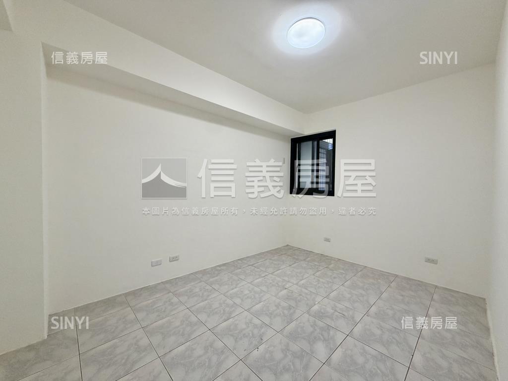 前鎮低總成家大四房房屋室內格局與周邊環境
