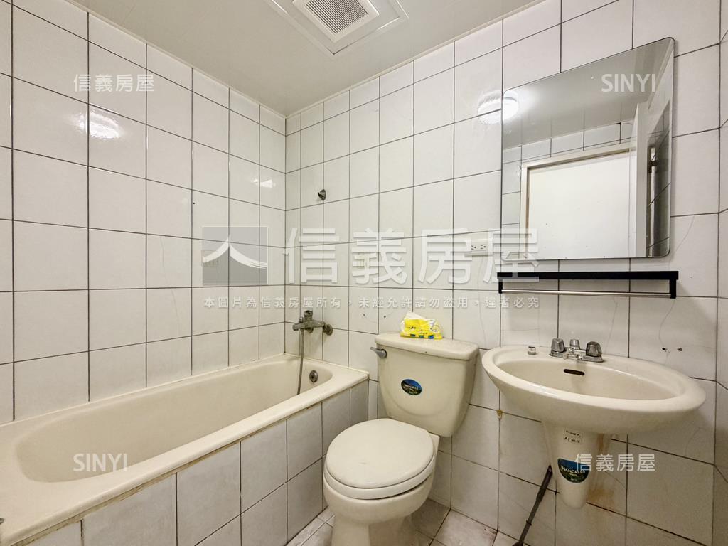 前鎮低總成家大四房房屋室內格局與周邊環境
