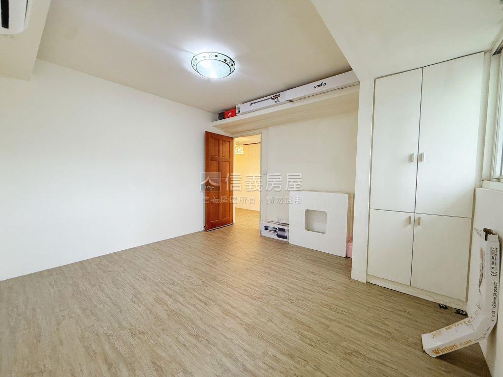 俗！近中友低總價四房房屋室內格局與周邊環境