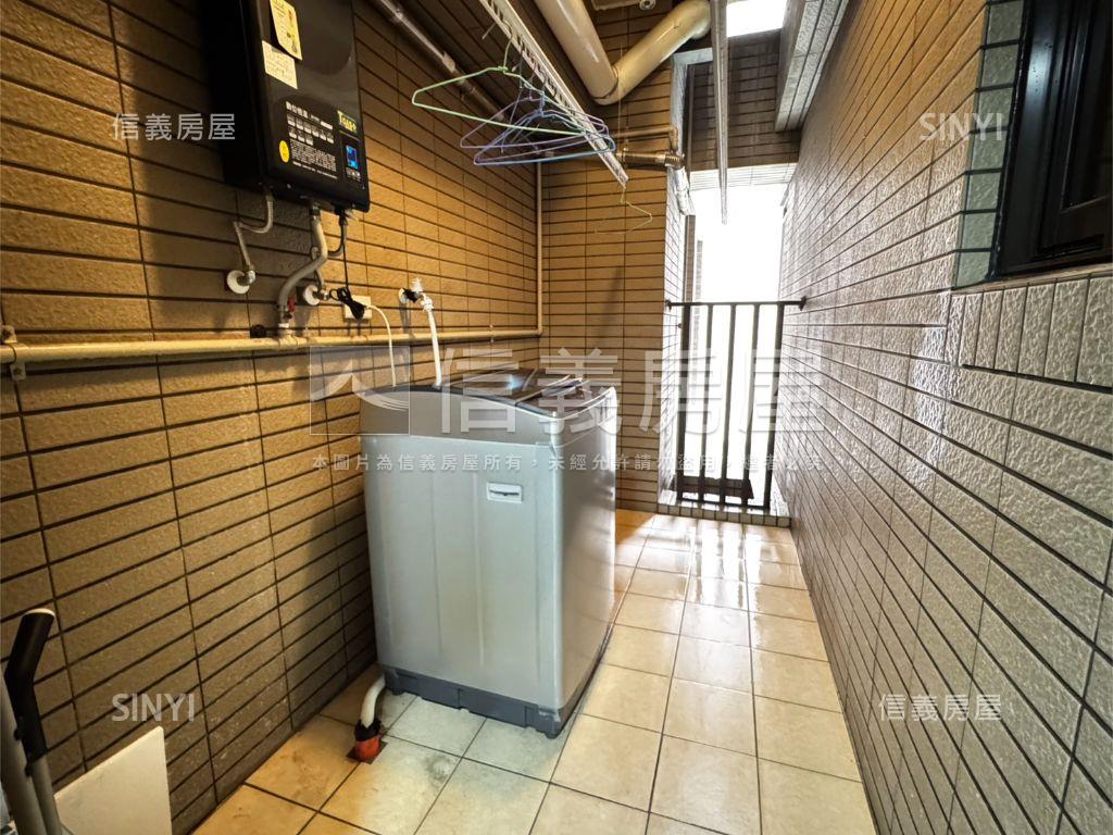 九份子綺麗三房平車房屋室內格局與周邊環境