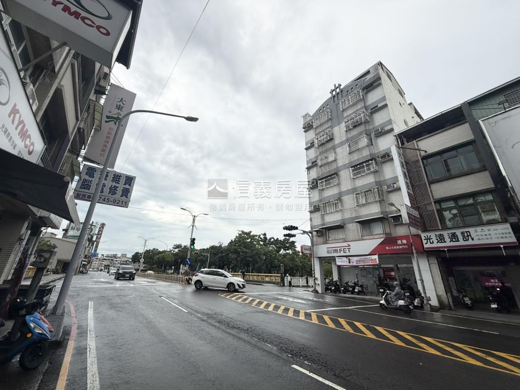 光遠路遠傳直營雙店面房屋室內格局與周邊環境