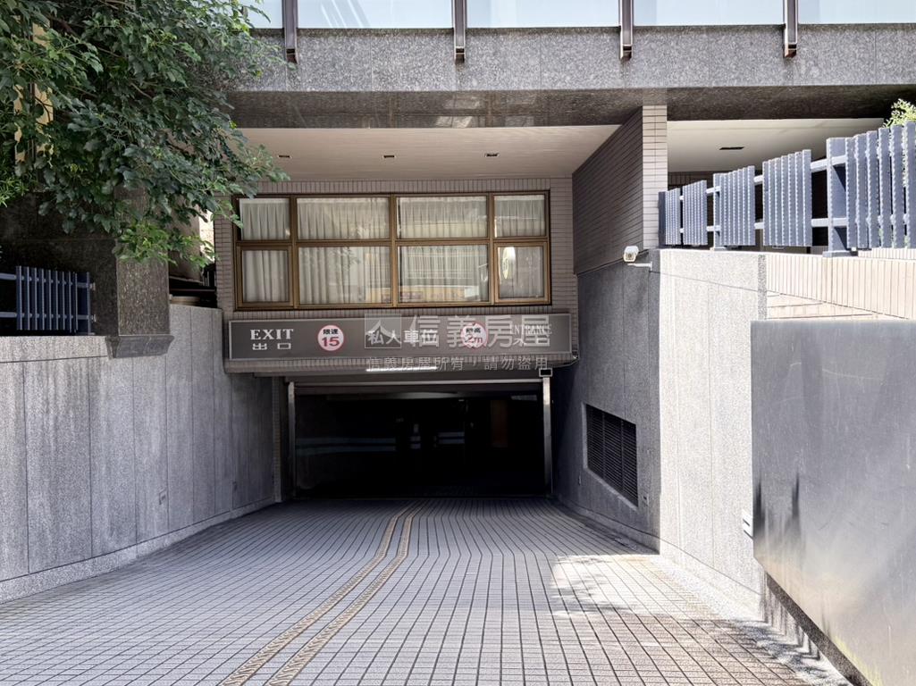 夆典高樓視野百富雙居房屋室內格局與周邊環境