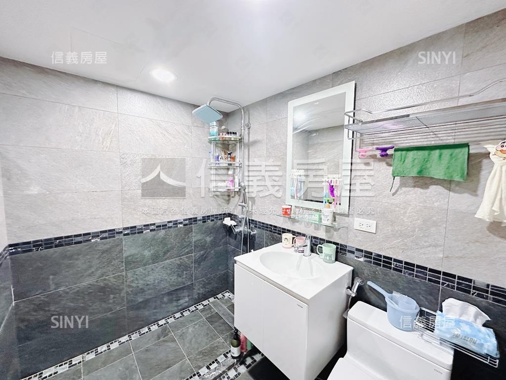 家樂福美妝景觀三房房屋室內格局與周邊環境