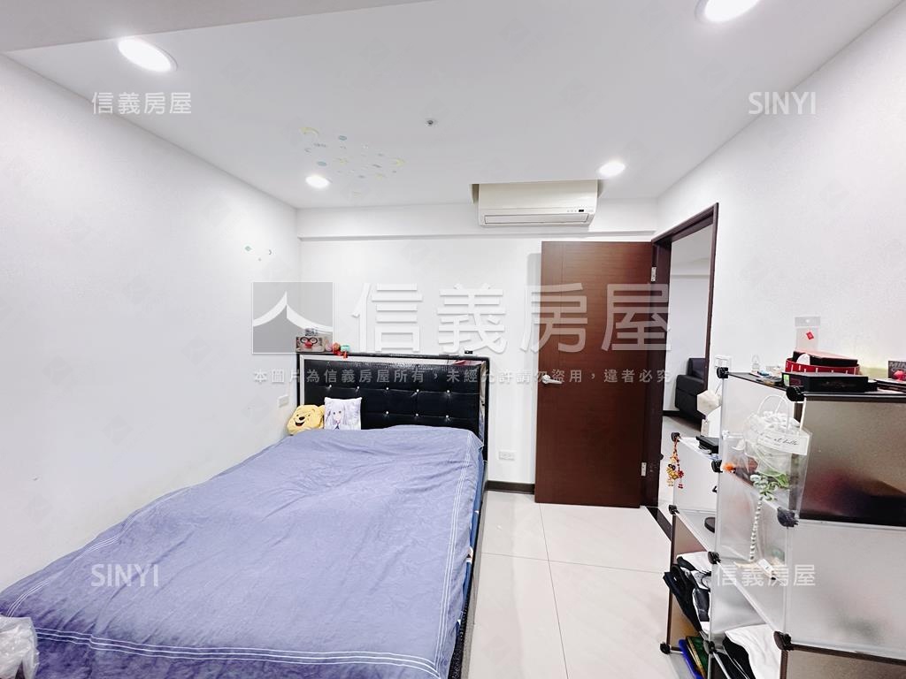 家樂福美妝景觀三房房屋室內格局與周邊環境
