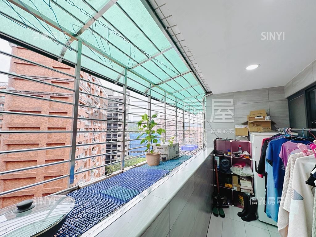 家樂福美妝景觀三房房屋室內格局與周邊環境