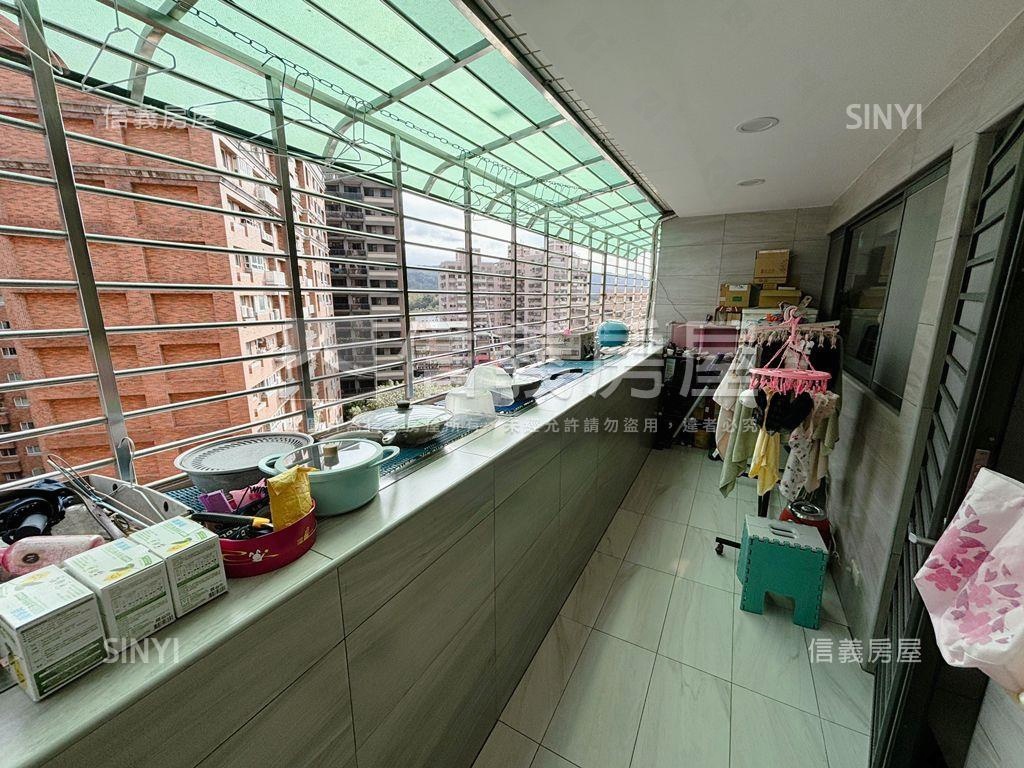 家樂福美妝景觀三房房屋室內格局與周邊環境