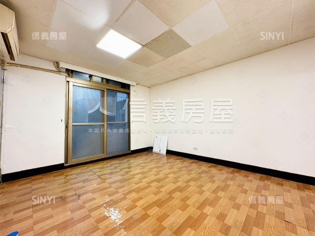 集美商圈前後陽台好宅房屋室內格局與周邊環境