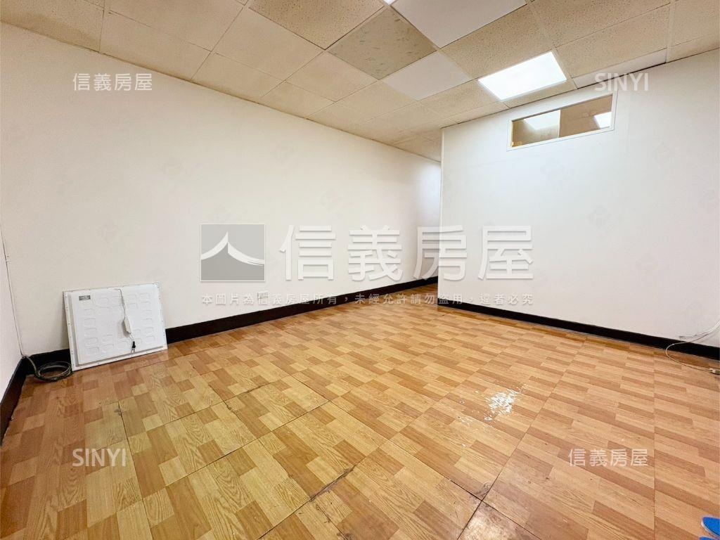 集美商圈前後陽台好宅房屋室內格局與周邊環境