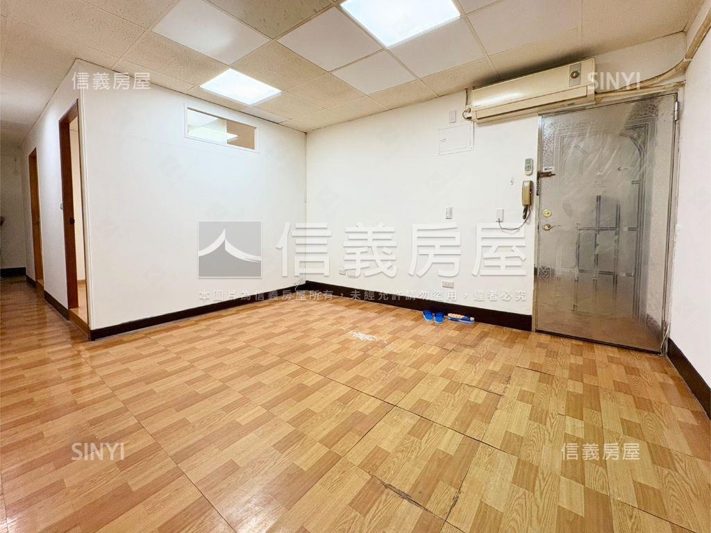 集美商圈前後陽台好宅房屋室內格局與周邊環境