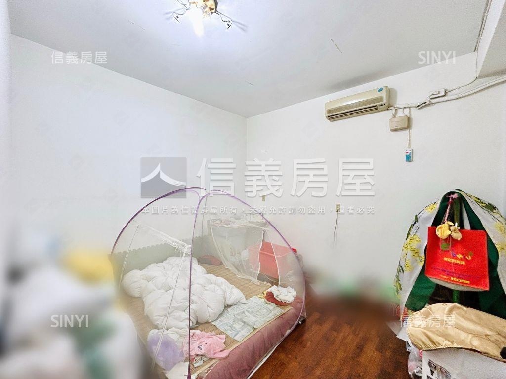 近ＬａＬａｐｏｒｔ大透天房屋室內格局與周邊環境