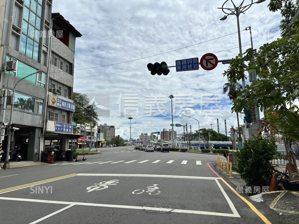 鹽埕近愛河北端街金店面房屋室內格局與周邊環境