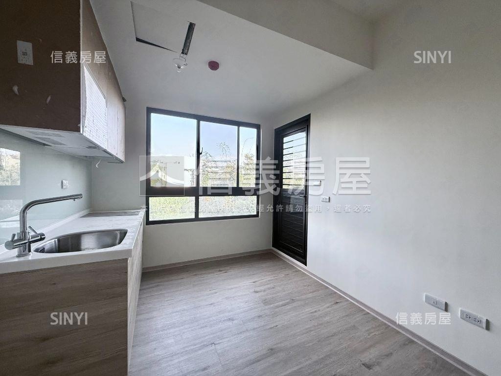 全新青空蔚來兩房附車位房屋室內格局與周邊環境