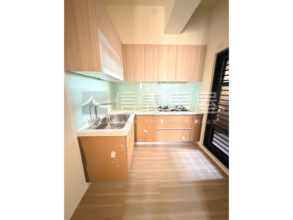 十二淳三房平車Ｃ房屋室內格局與周邊環境