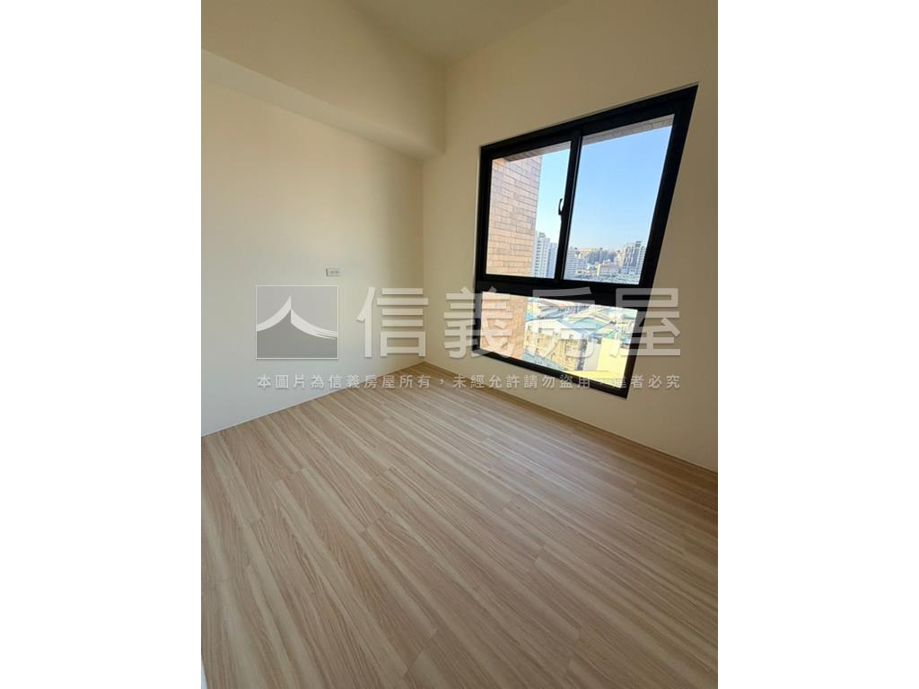 十二淳三房平車Ｃ房屋室內格局與周邊環境