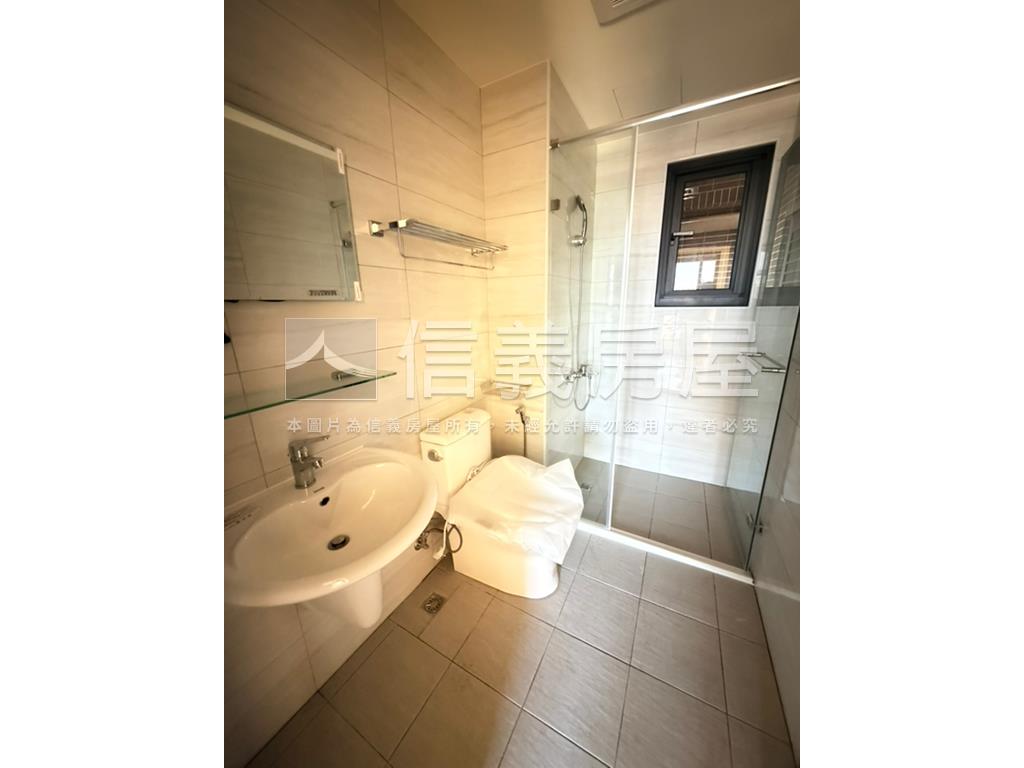 十二淳三房平車Ｃ房屋室內格局與周邊環境