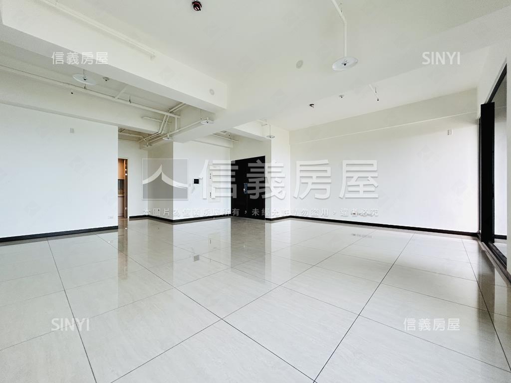 大河仰望全新河景高樓房屋室內格局與周邊環境