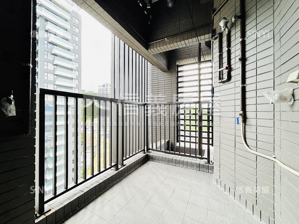 大河仰望全新河景高樓房屋室內格局與周邊環境