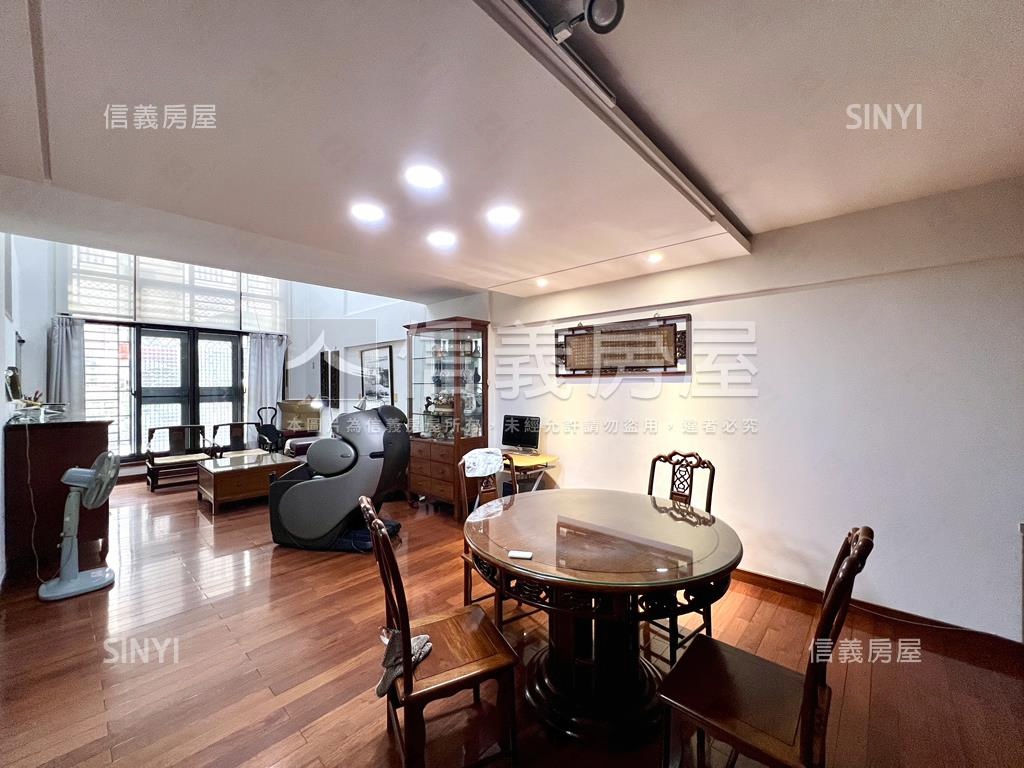 ㊝東區蛋黃★太子富貴別墅房屋室內格局與周邊環境