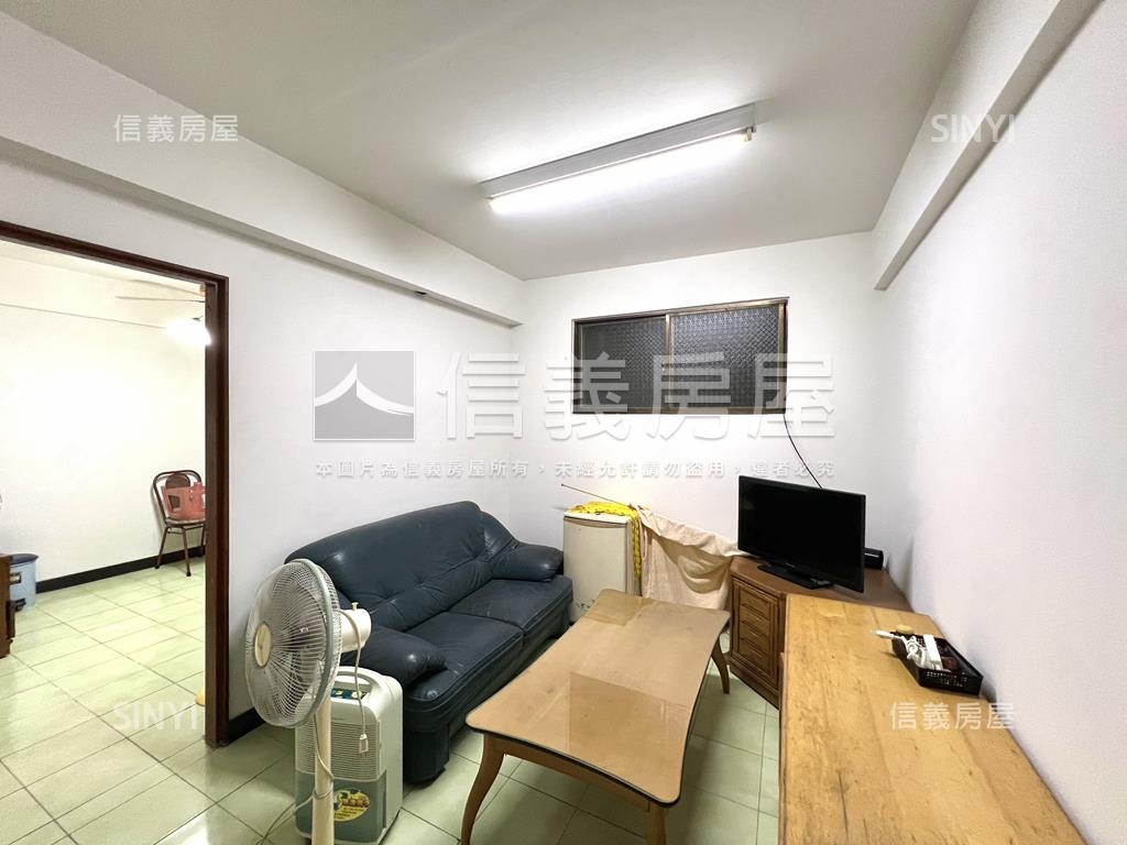 ㊝東區蛋黃★太子富貴別墅房屋室內格局與周邊環境