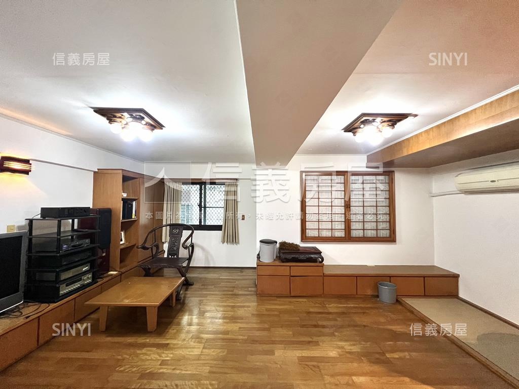 ㊝東區蛋黃★太子富貴別墅房屋室內格局與周邊環境