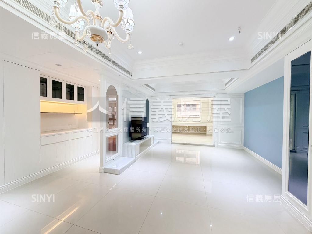 《皇鼎花園》美宅附車位房屋室內格局與周邊環境