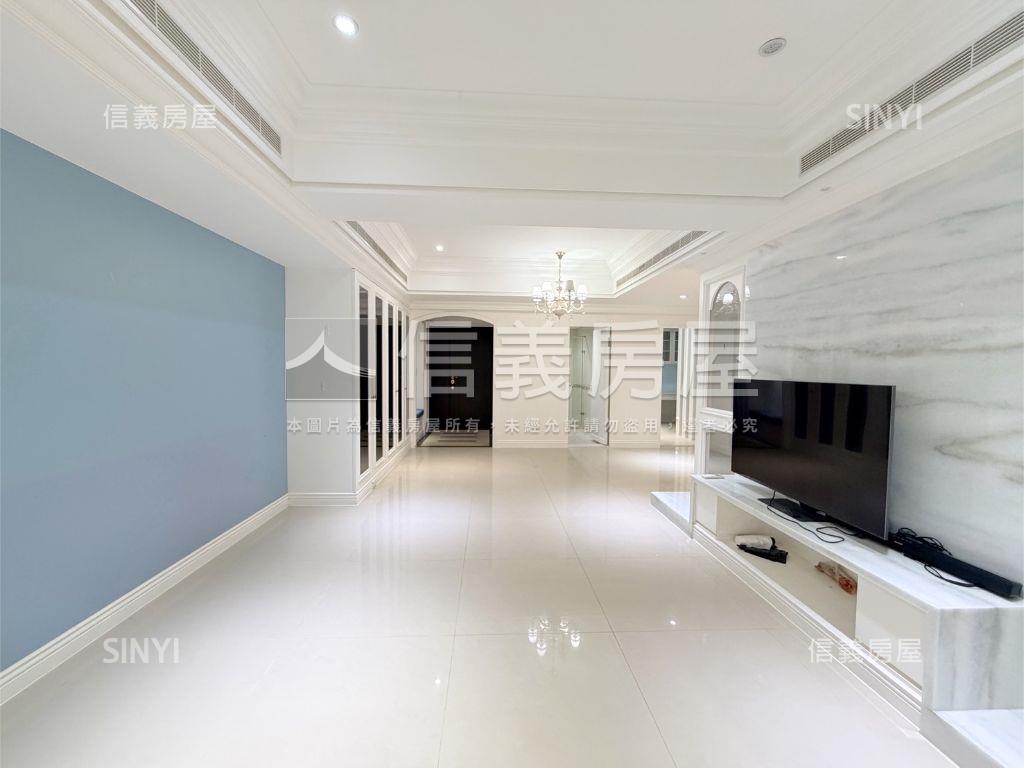 《皇鼎花園》美宅附車位房屋室內格局與周邊環境