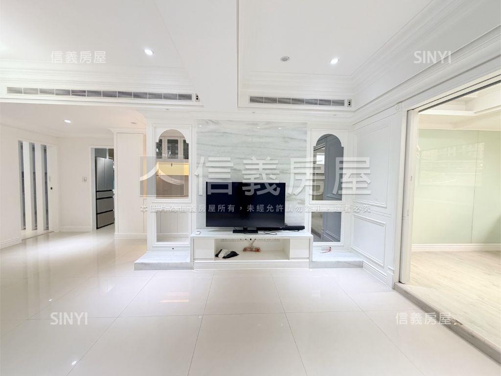 《皇鼎花園》美宅附車位房屋室內格局與周邊環境