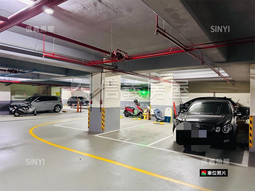 專任委託。一品小豪宅房屋室內格局與周邊環境
