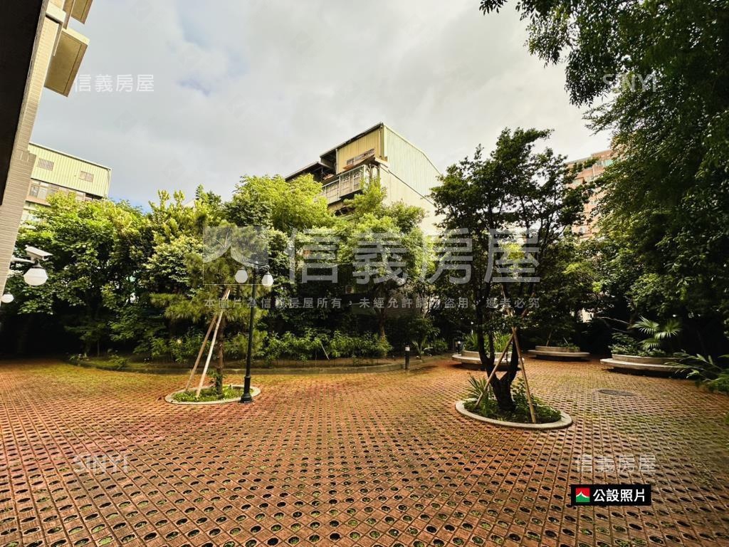 專任委託。一品小豪宅房屋室內格局與周邊環境