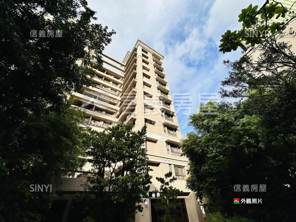 專任委託。一品小豪宅房屋室內格局與周邊環境