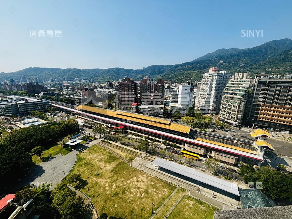 昇陽明四房雙車位房屋室內格局與周邊環境