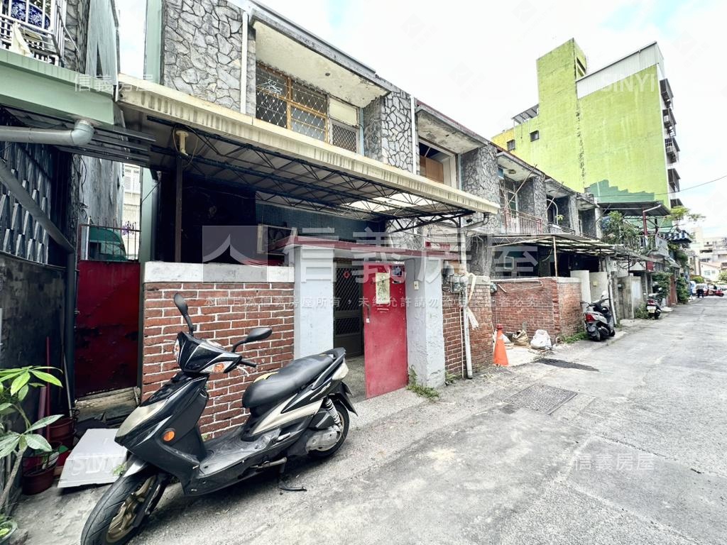 低總價邊間豪大庭院透天房屋室內格局與周邊環境