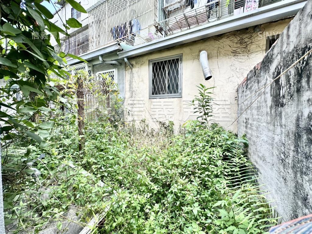 低總價邊間豪大庭院透天房屋室內格局與周邊環境