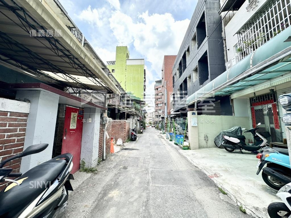 低總價邊間豪大庭院透天房屋室內格局與周邊環境